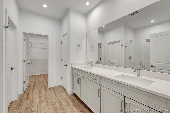 Building Photo - 11551 Viridian Blvd
