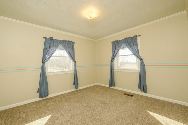 Building Photo - 142 China Grove Rd