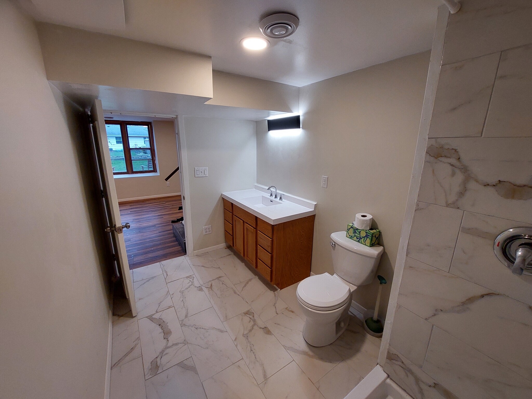 Bathroom - 4725 Winnetka Ave N