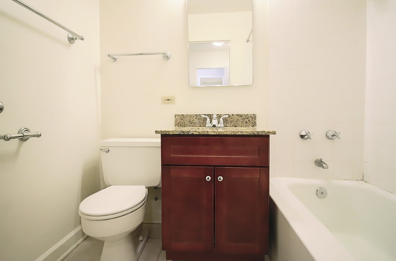 Building Photo - 1407 N Lake Shore Dr