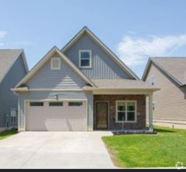 Building Photo - 22 Windham Ln