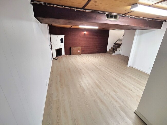 Building Photo - *Beautifully Updated 3BD/2BA Single Family Home Available in Whitehall*