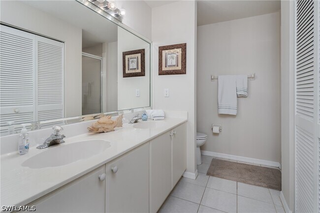 Building Photo - 8085 Celeste Dr