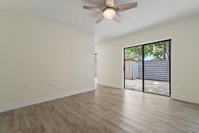 Building Photo - 630 6th Terrace