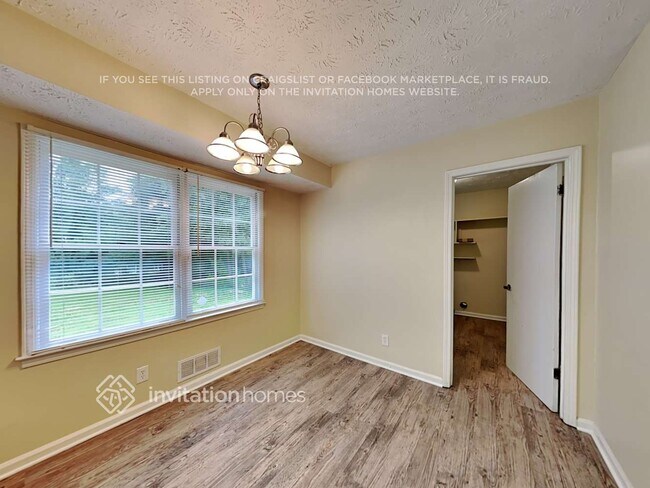 Building Photo - 5295 Corinth Cir