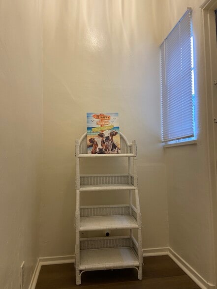 Office - 795 N 2nd St