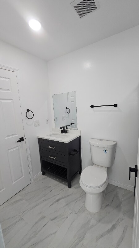 Building Photo - 5173 Palm St