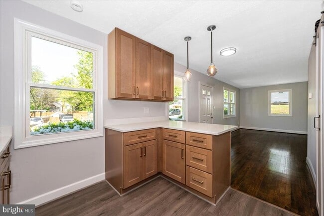 Building Photo - 13205 Okinawa Ave