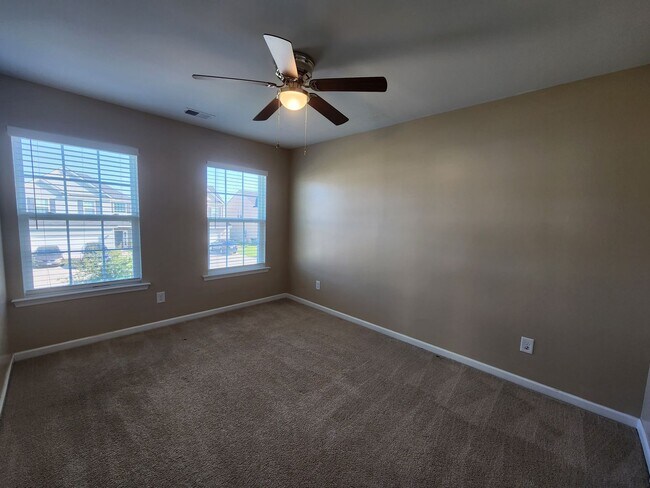 Building Photo - True Southern Living In Lindera Preserve!