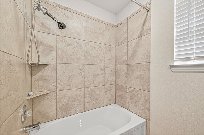 Building Photo - 6238 Milbridge Creek Ln