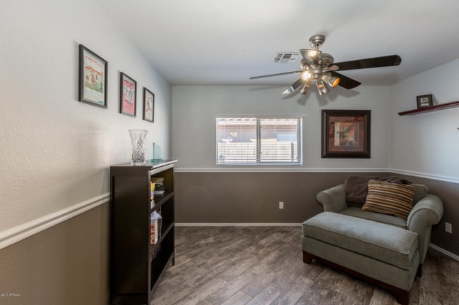 Building Photo - 3016 W White Feather Ln