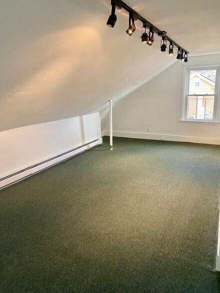 Building Photo - 18 Tremont St