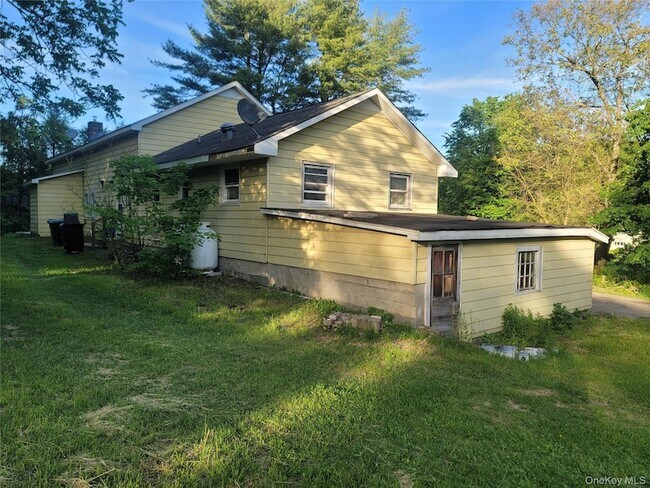 Building Photo - 2250 NY-302
