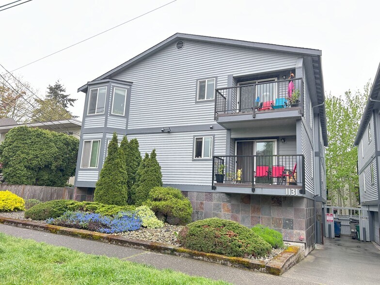 Building Photo - 1131 N 93rd St