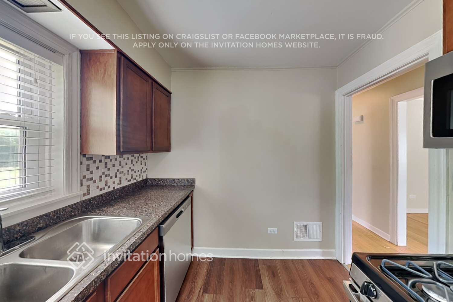 Building Photo - 485 N Beverly Ave