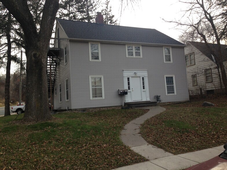 Primary Photo - 345 Ramsey St