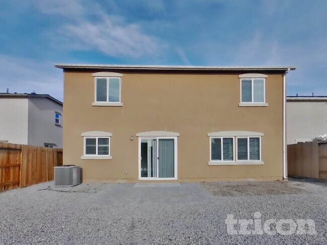 Building Photo - 904 Convair Ct