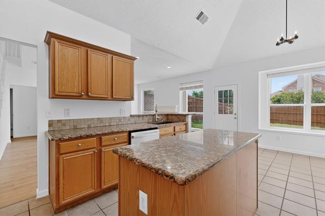 Building Photo - 7807 Kristina Ln