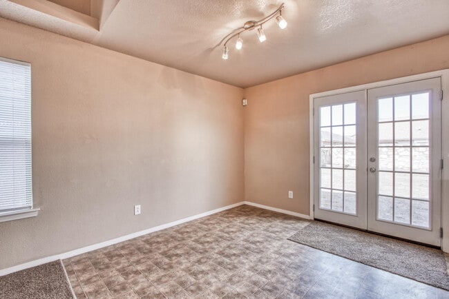 Building Photo - 11717 Lapstone Way