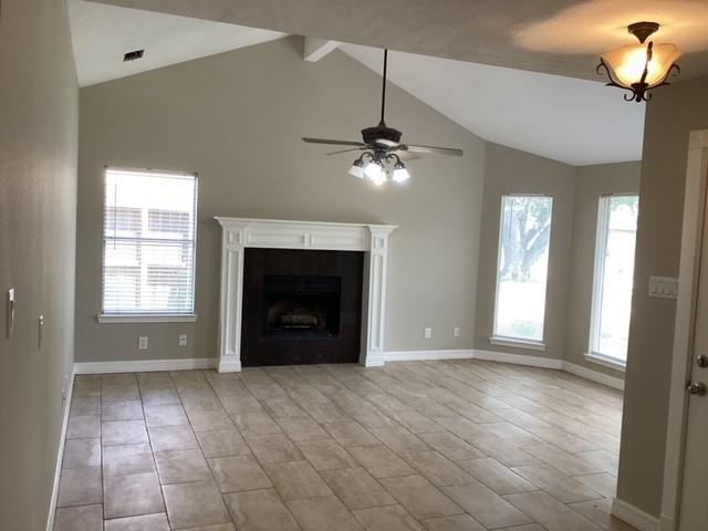Building Photo - 4422 Haiti Ln
