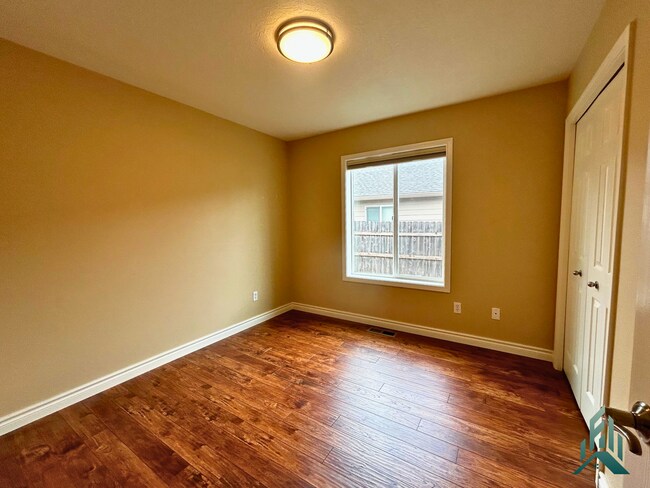 Building Photo - Beautiful 3 Bed, 2 Bath Home with Solar Panels, Landscaping Included & 2-Car Garage