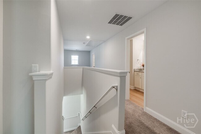 Building Photo - 506 Gov Treutlen Cir