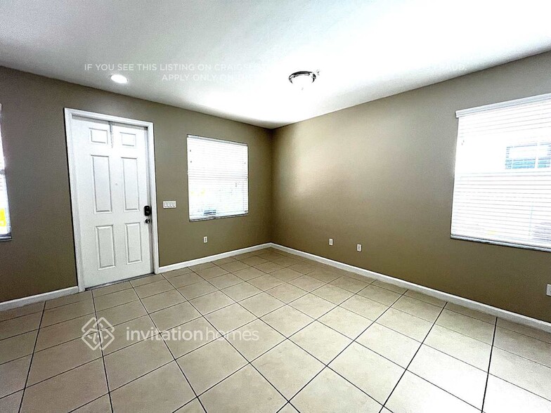 Building Photo - 12643 NW 32nd Ct