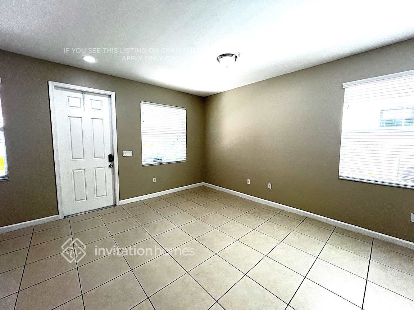 Building Photo - 12643 NW 32nd Ct