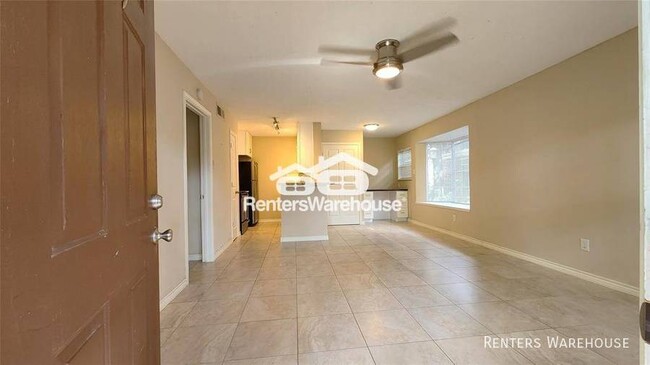 Primary Photo - Private, 1bed/1bath condo in the Greenway ...