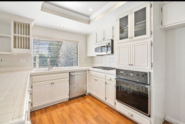 Building Photo - 25822 Blake Ct