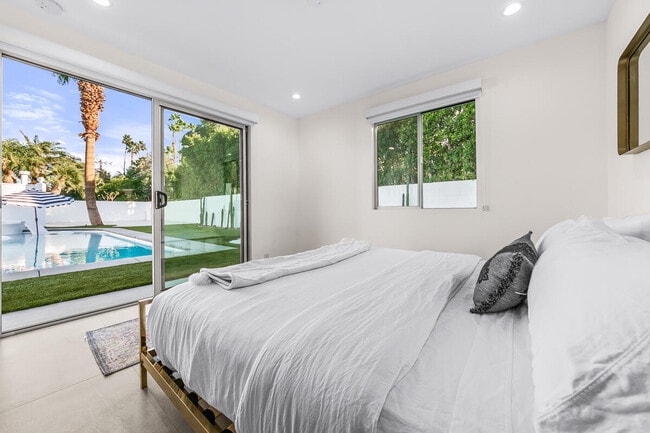 Building Photo - 72827 Bursera Way