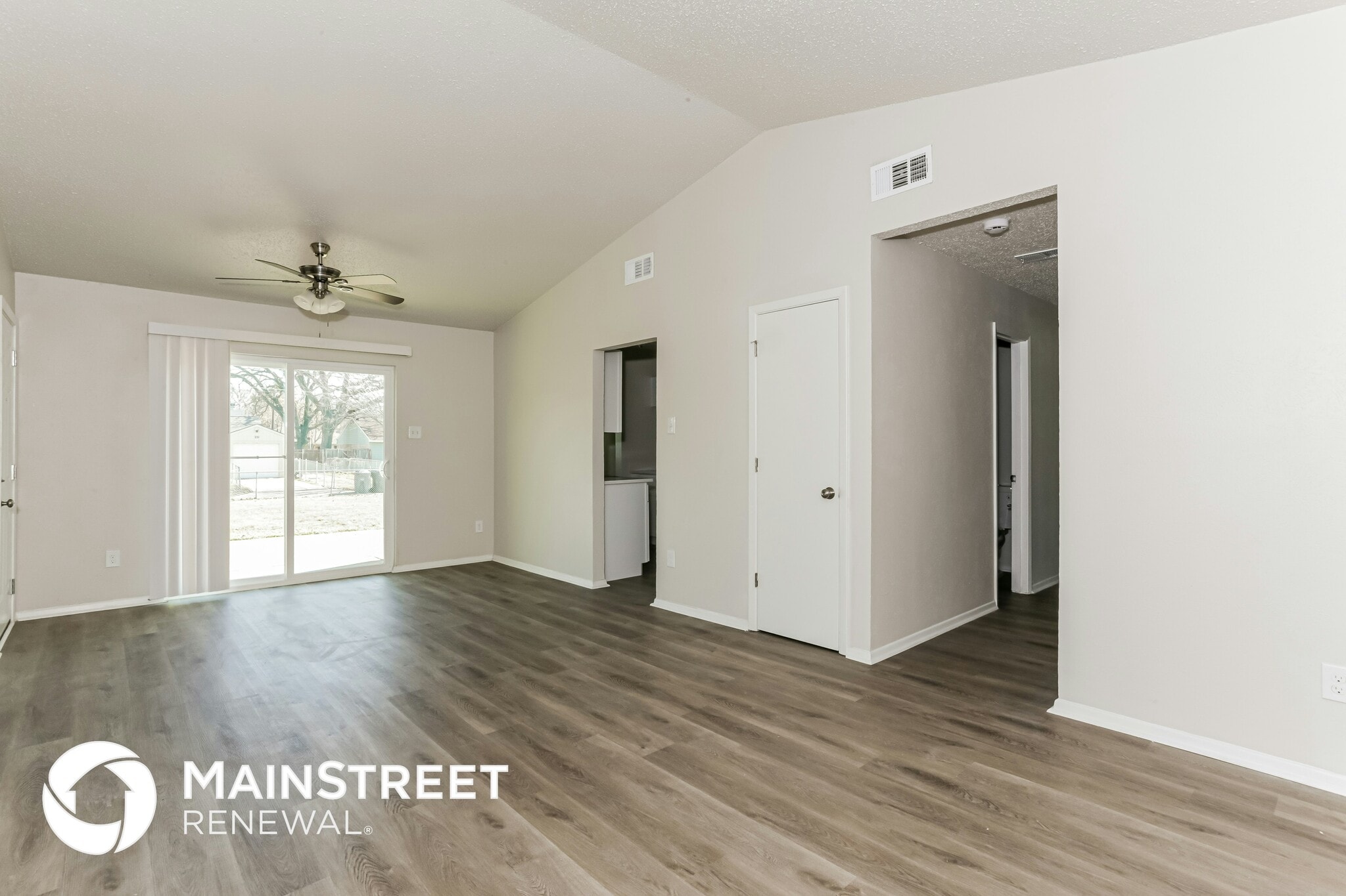 Building Photo - 250 Prairie Grove Dr