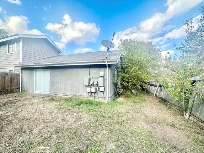 Building Photo - 5101 Purple Sage Dr