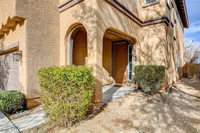 Building Photo - 9346 Horse Canyon Dr