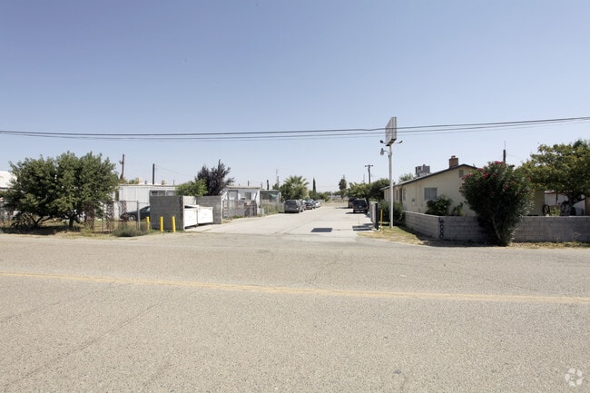 Primary Photo - 6000 State Rd