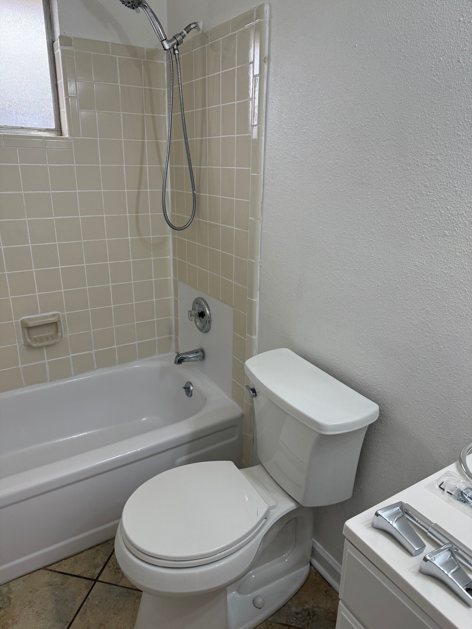 Building Photo - 1240 Avenue A