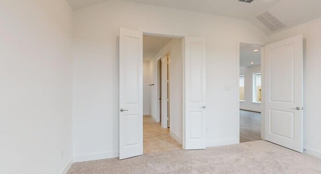 Building Photo - 21623 Lampeter River Ln