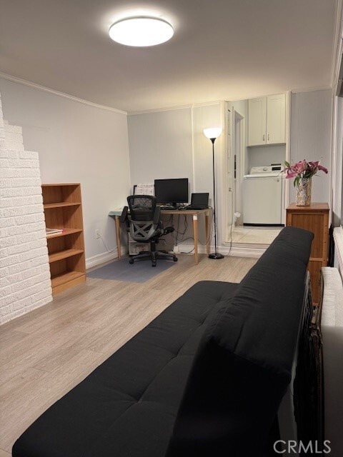 Building Photo - 10833 Arrowood St