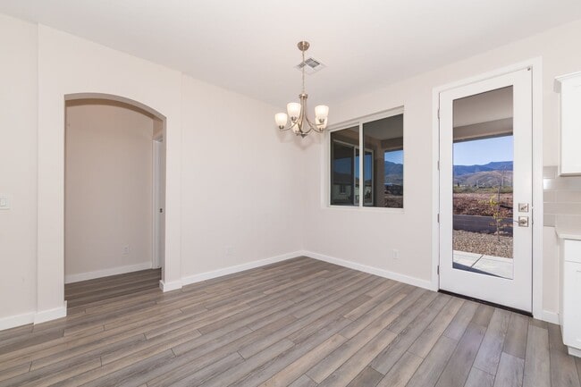 Building Photo - HOUSE: THE VINEYARDS AT COTTONWOOD,  2022-...