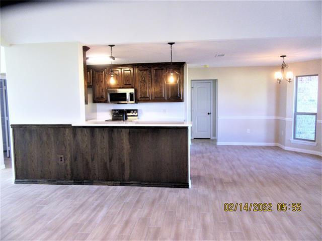 Building Photo - 803 Mary Lee Ln