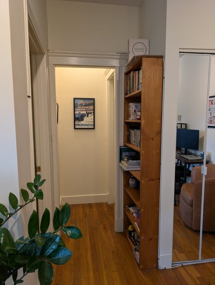 Building Photo - 4 Ransom Rd