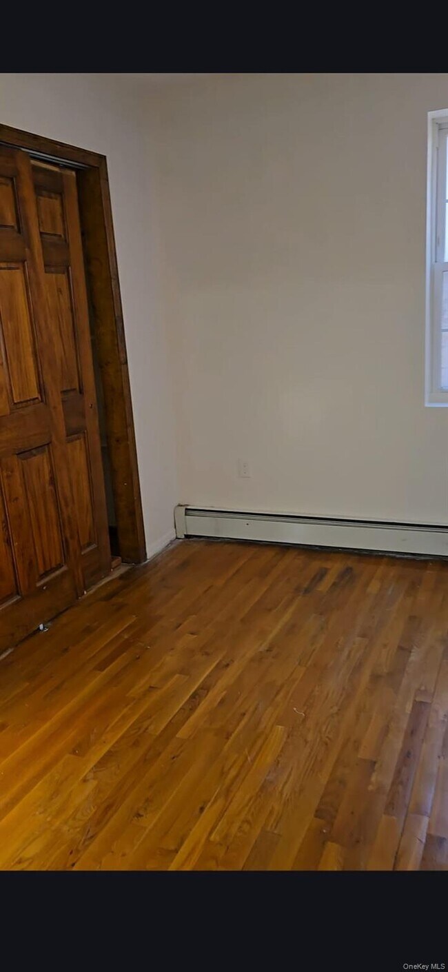 Building Photo - 127-28 103rd Rd