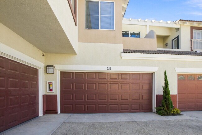 Building Photo - Charming 2-Bed+Loft/2.5 Bath Oasis with Attached 2-Car Garage and Private Courtyard in Foothill R...