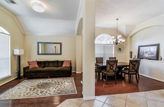 Building Photo - 2607 Easton Springs Ct