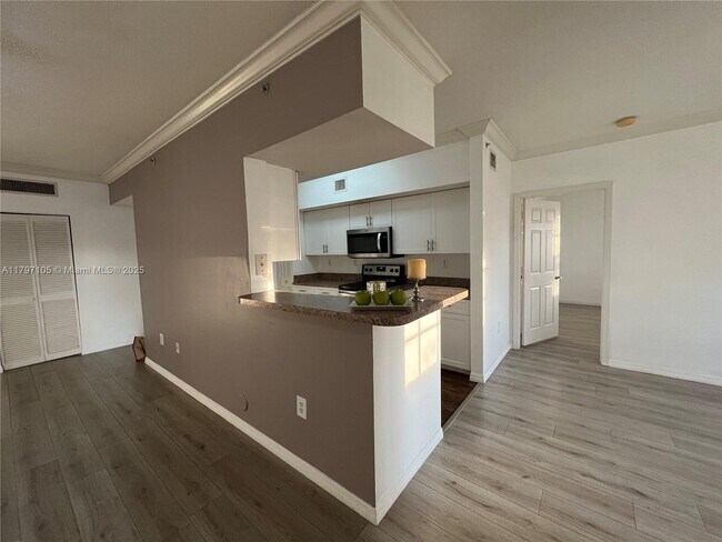Building Photo - 101 SW 117th Ave