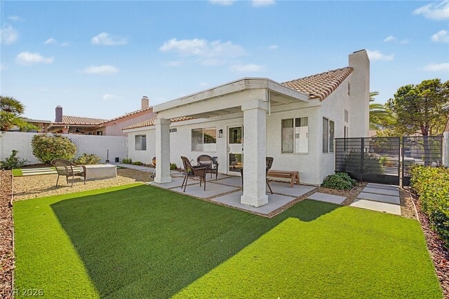 Building Photo - 679 Scenic Tierra Ln