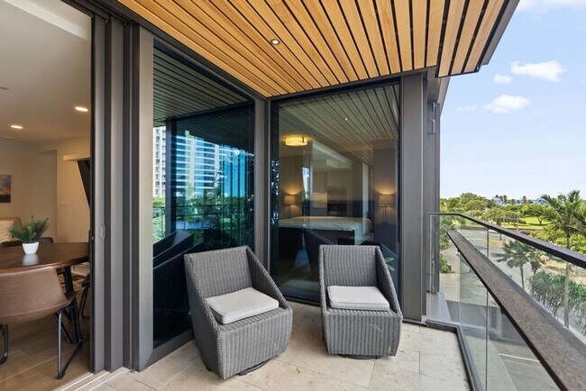 Building Photo - Park Lane Getaway by Gather: 2BR Oceanview...