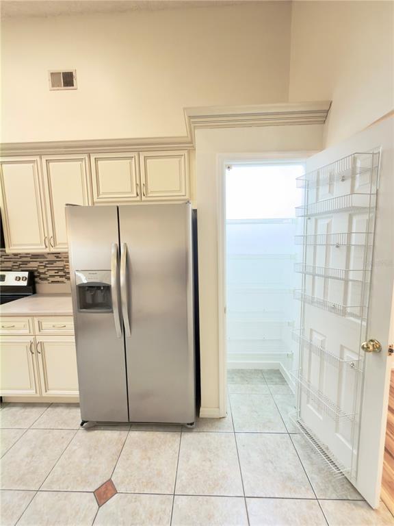 Building Photo - 2951 Smithfield Dr