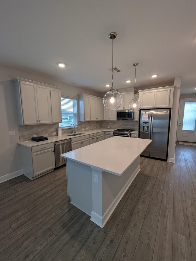 Building Photo - 84 Alston Dr