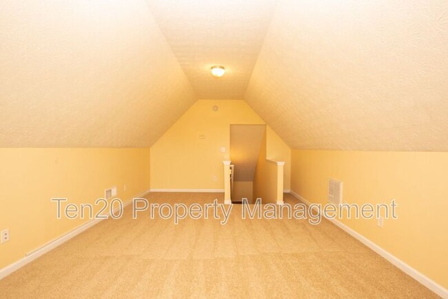 Building Photo - 54 Apache Trail